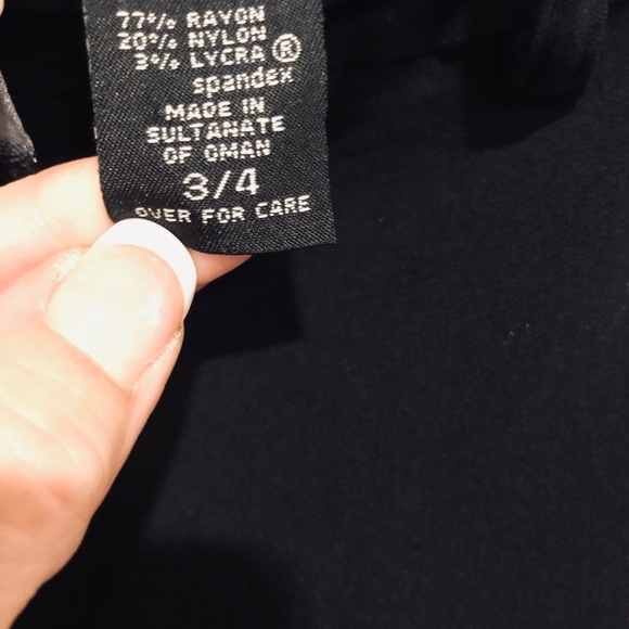 Express Capris - Picture 4 of 4